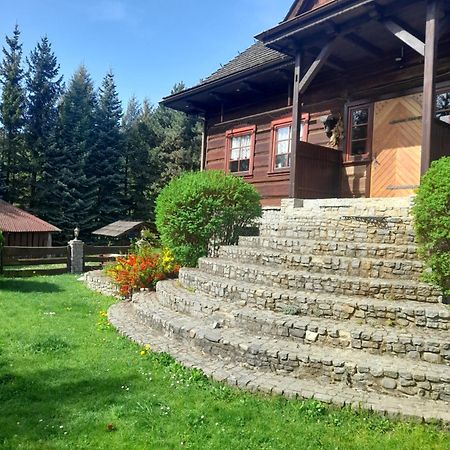 Dworek Mysliwski Laskowka  Bagian luar foto